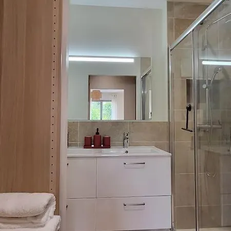 4 Avec Piscine Chauffee Пессак